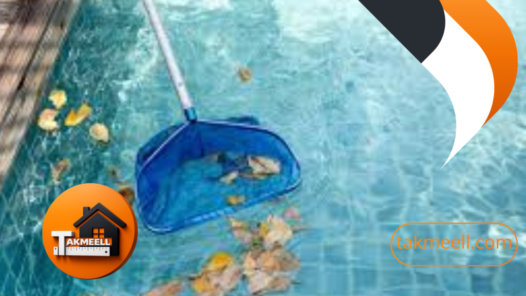 إزالة الأوساخ من سطح المياه